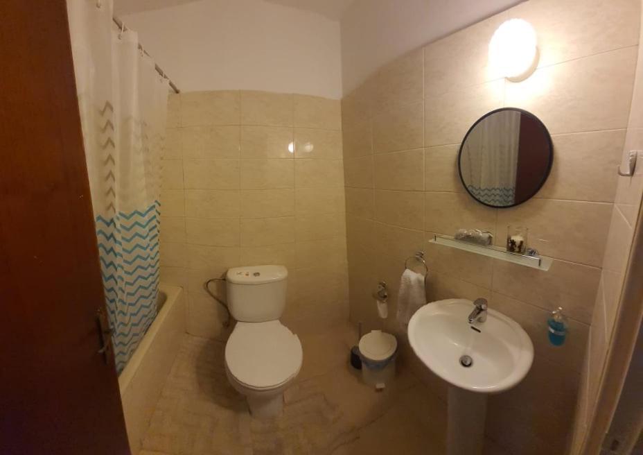 Lovely 2 Bedrooms In The Tourist Area In Paphos . Eksteriør bilde